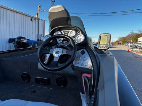 2014 Tracker PRO TEAM 175