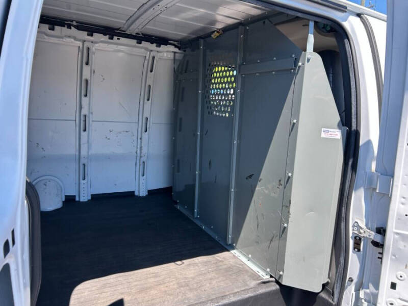 2021 Chevrolet Express 2500
