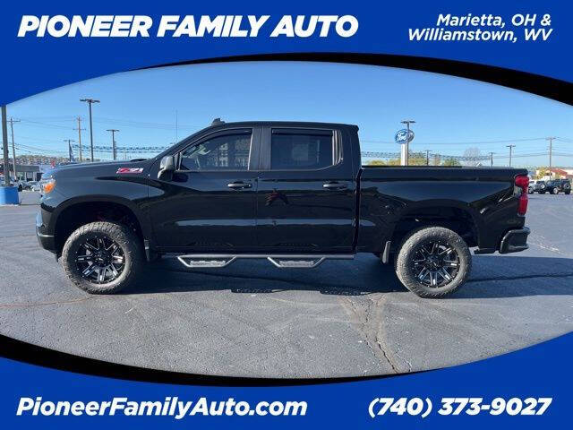 Used 2024 Chevrolet Silverado 1500 Work Truck with VIN 1GCUDAED3RZ213833 for sale in Williamstown, WV