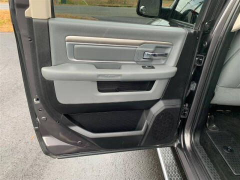 2016 RAM 1500 Big Horn