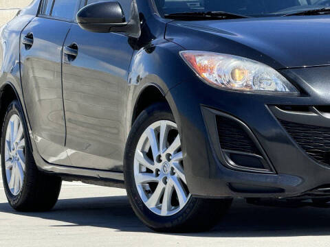 2011 Mazda MAZDA3 i Touring