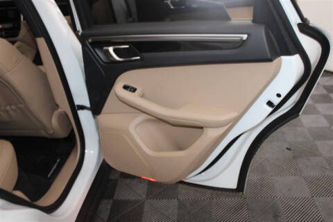 2023 Porsche Macan