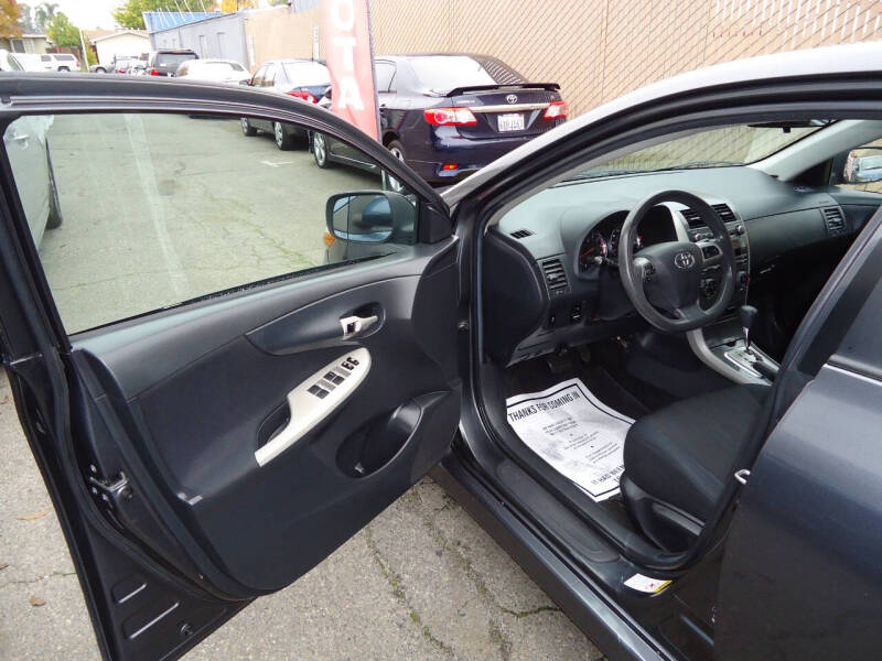 2011 Toyota Corolla S