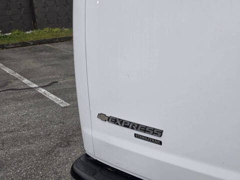 2013 Chevrolet Express LT 2500