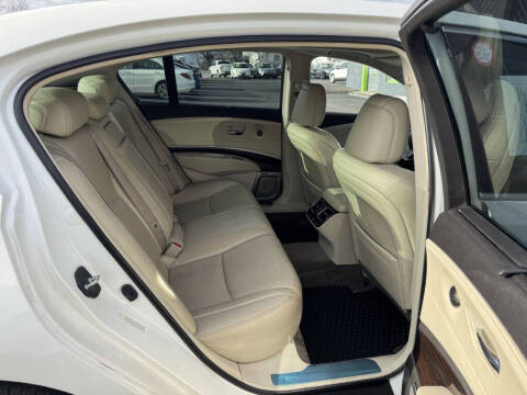 2016 Acura RLX w/Advance