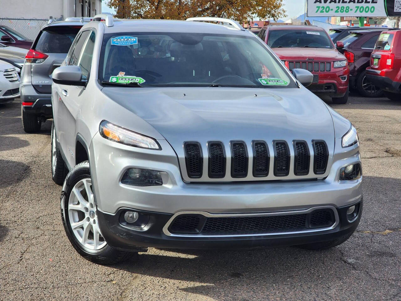 2017 Jeep Cherokee for sale at GO GREEN MOTORS in Lakewood, CO