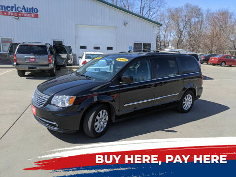 2013 Chrysler Town and Country for sale at AmericAuto in Des Moines IA