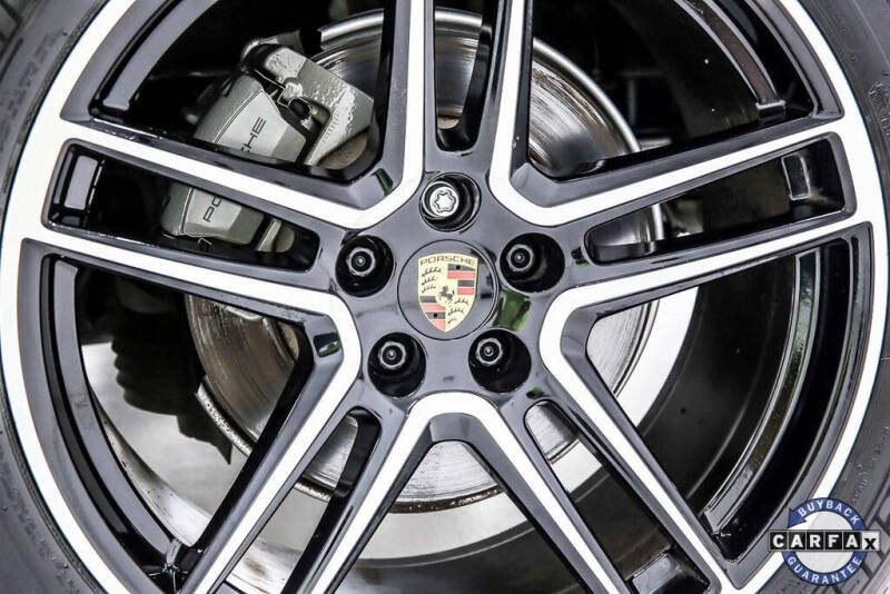 2021 Porsche Macan S