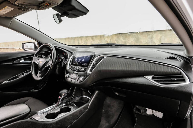 2022 Chevrolet Malibu RS