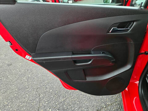 2016 Chevrolet Sonic LTZ Auto