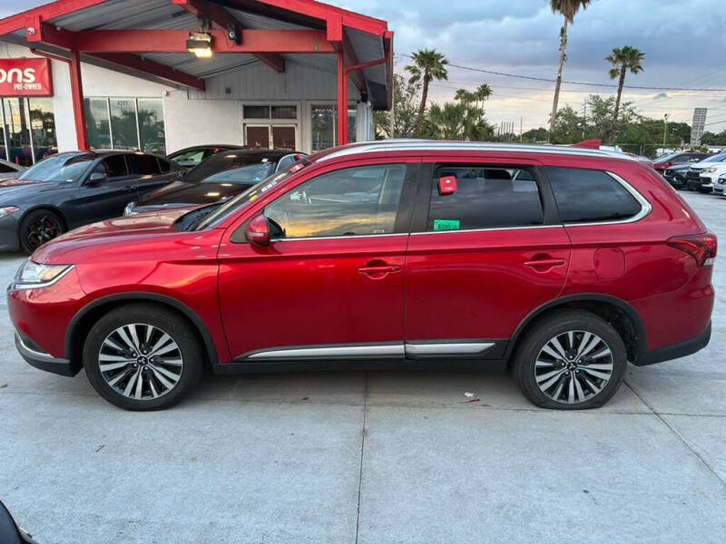2020 Mitsubishi Outlander SEL