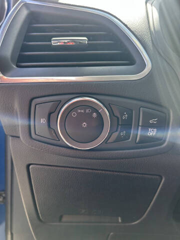 2024 Ford Edge Titanium
