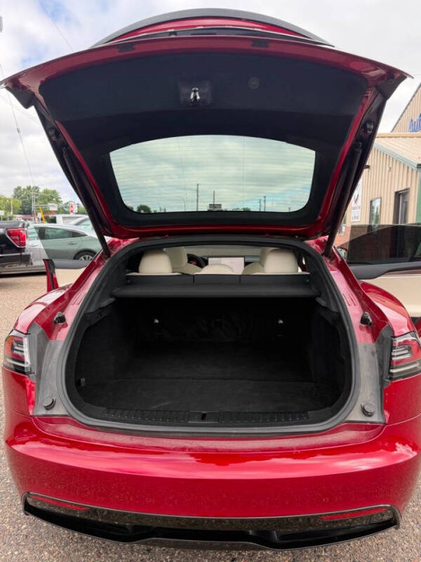 2023 Tesla Model S Standard Range