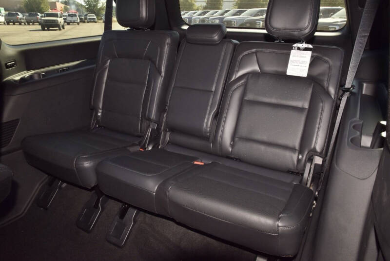 2025 Lincoln Navigator L Reserve