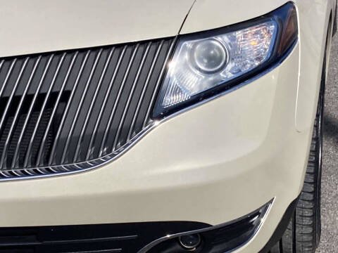 2016 Lincoln MKT EcoBoost