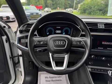 2023 Audi Q3 quattro S line Premium 45 TFSI