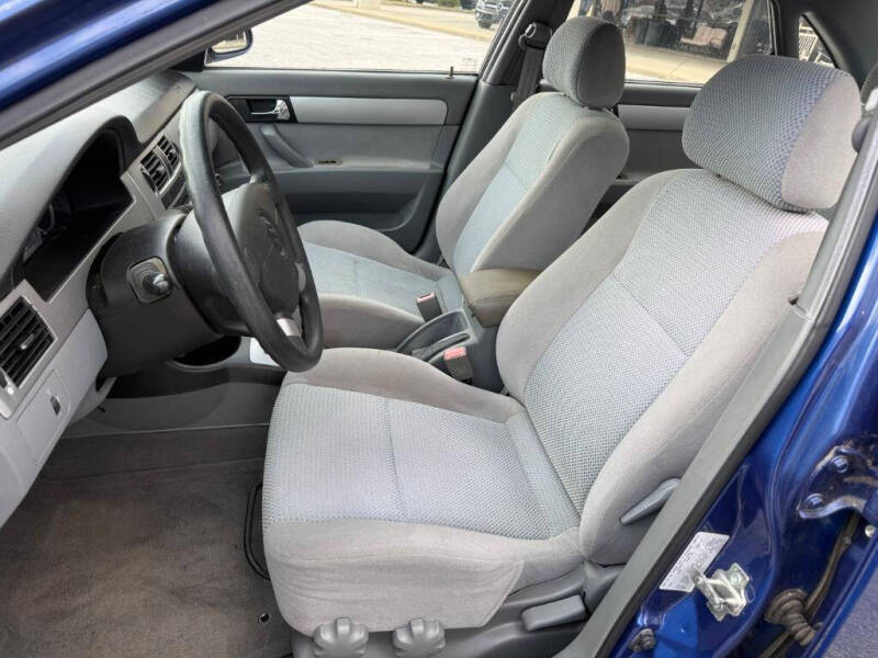 2008 Suzuki Forenza