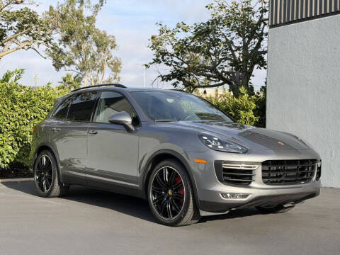 2017 Porsche Cayenne Turbo