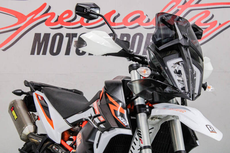 2021 KTM 890 Adventure R