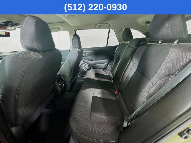 2025 Subaru Outback Premium