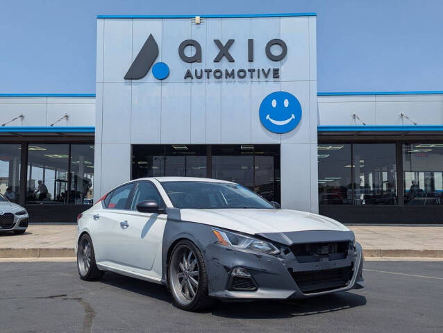 2020 Nissan Altima for sale at Axio Auto Boise in Boise, ID