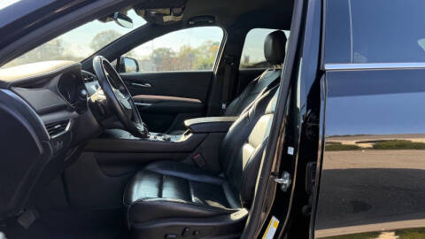 2021 Cadillac XT4 Premium Luxury