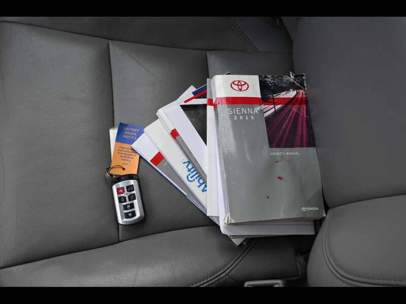 2015 Toyota Sienna
