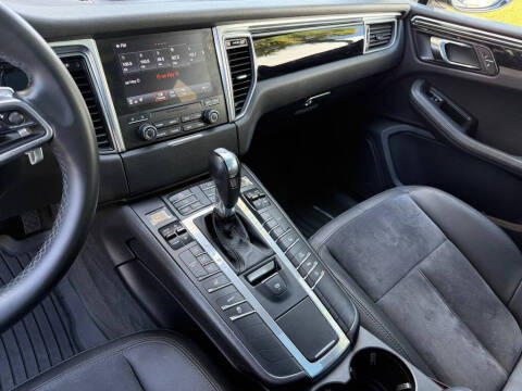 2018 Porsche Macan