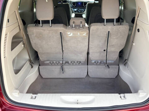2017 Chrysler Pacifica Touring
