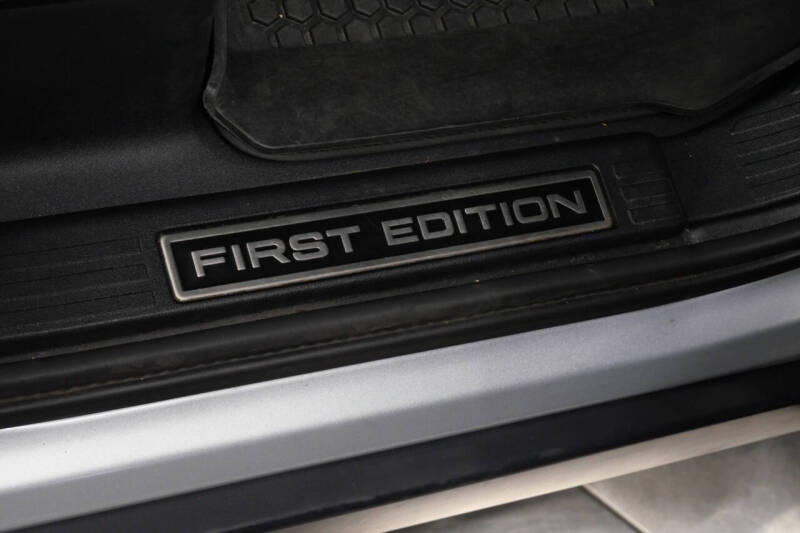 2020 Land Rover Defender 110 First Edition