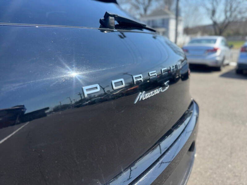 2016 Porsche Macan S