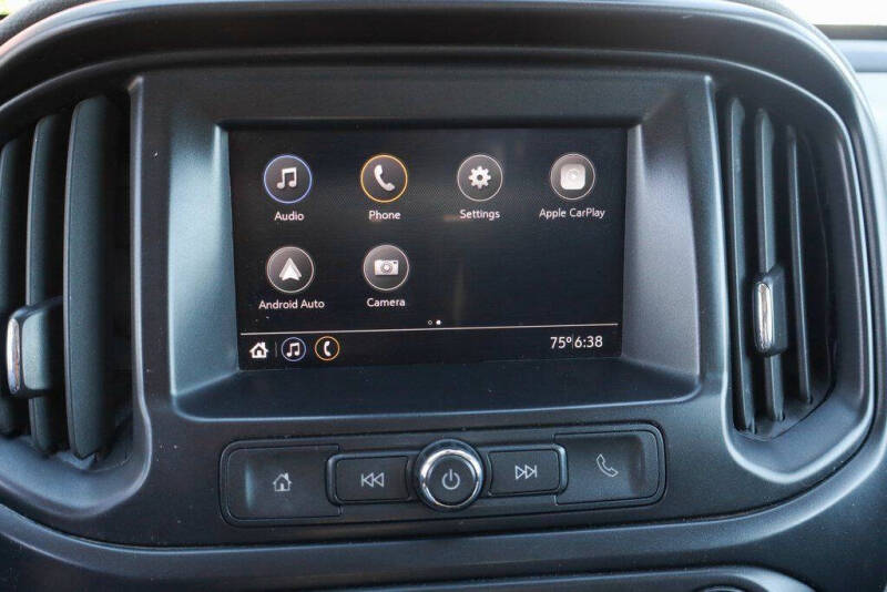2022 GMC Canyon Elevation Standard