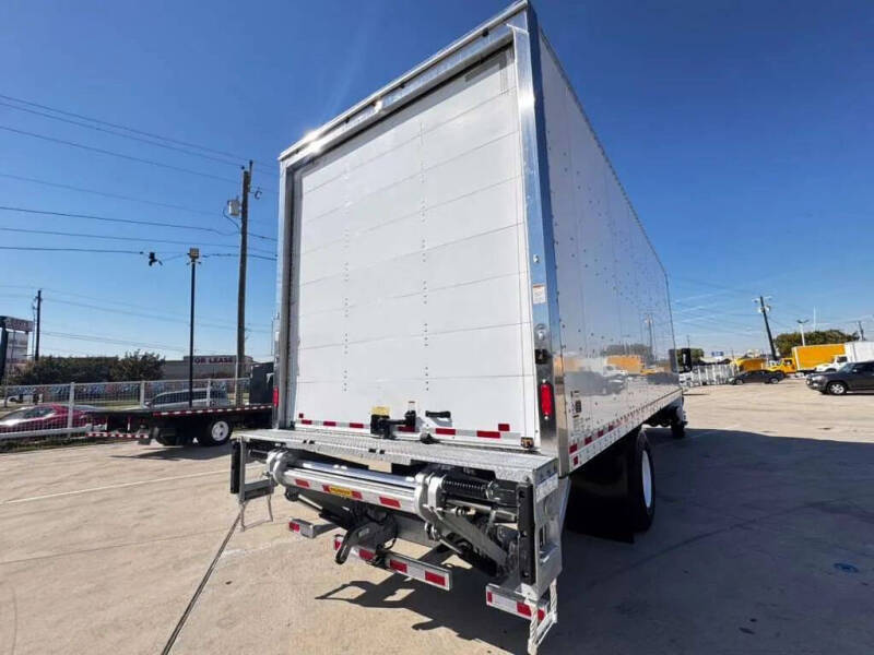 2020 International MV607