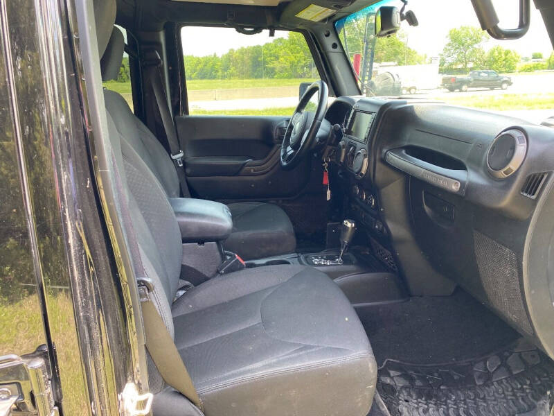 2017 Jeep Wrangler Unlimited Willys Wheeler W