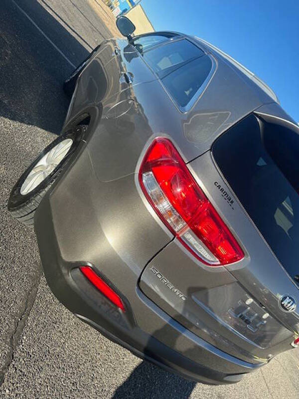 2018 Kia Sorento LX V6