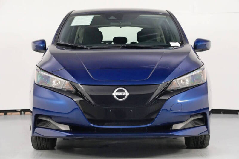 2025 Nissan LEAF S