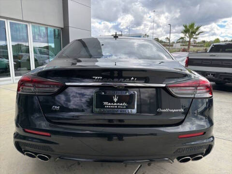 2022 Maserati Quattroporte Modena Q4