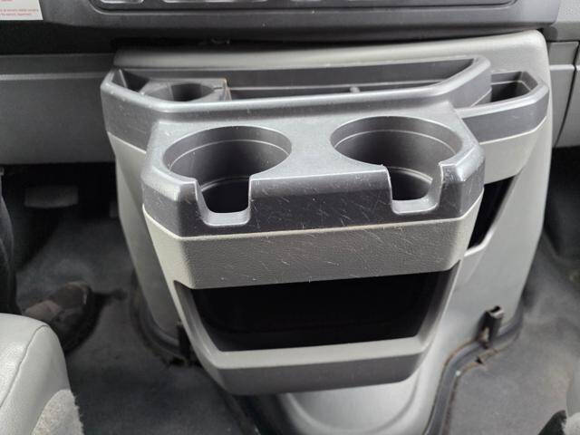 2012 Ford E-Series E-350 SD