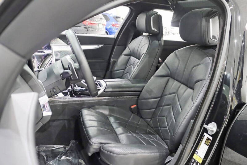 2023 BMW 7 Series 760i xDrive