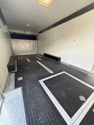 2012 UNITED EXPRESS UXT 22'