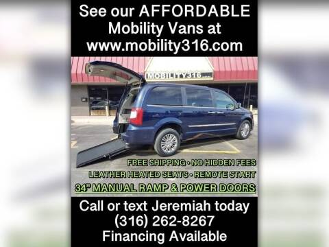 2014 Chrysler Town and Country for sale at Affordable Mobility Solutions, LLC - Mobility/Wheelchair Accessible Inventory-Wichita in Wichita KS