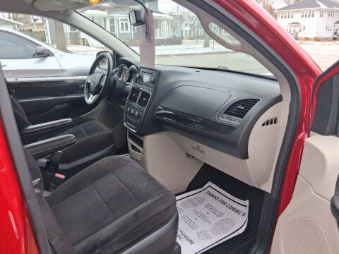 2014 Dodge Grand Caravan American Value Package