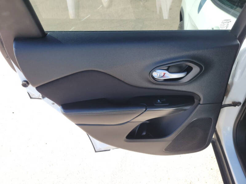2015 Jeep Cherokee Altitude