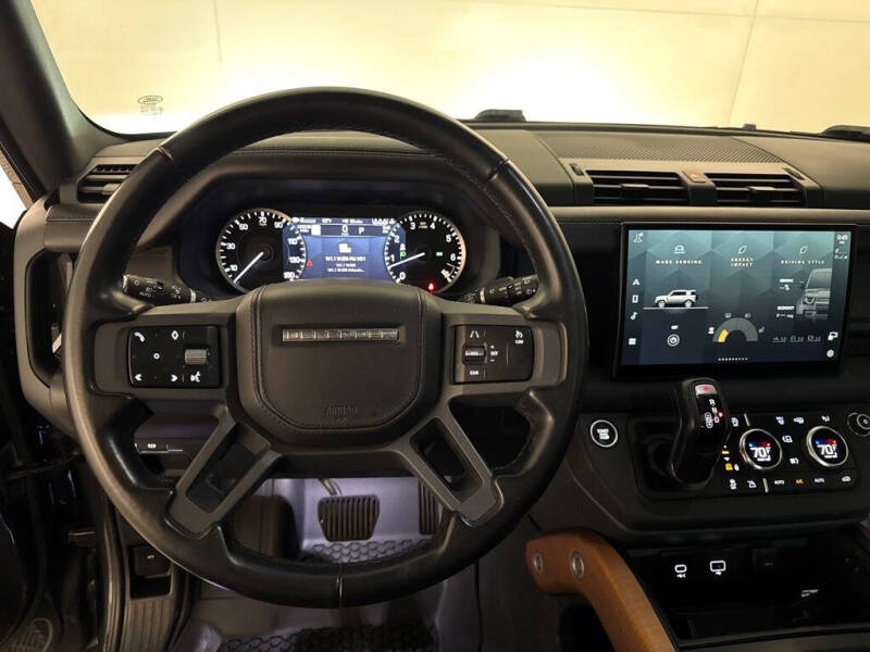 2023 Land Rover Defender 110 X-Dynamic SE