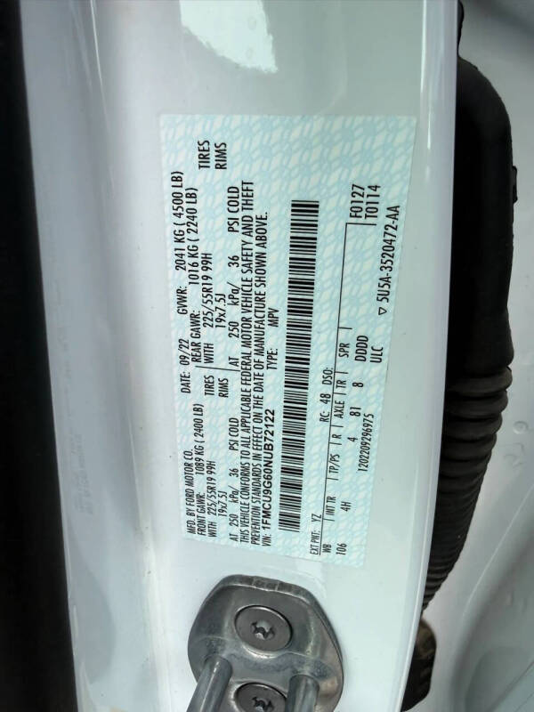 2022 Ford Escape SE