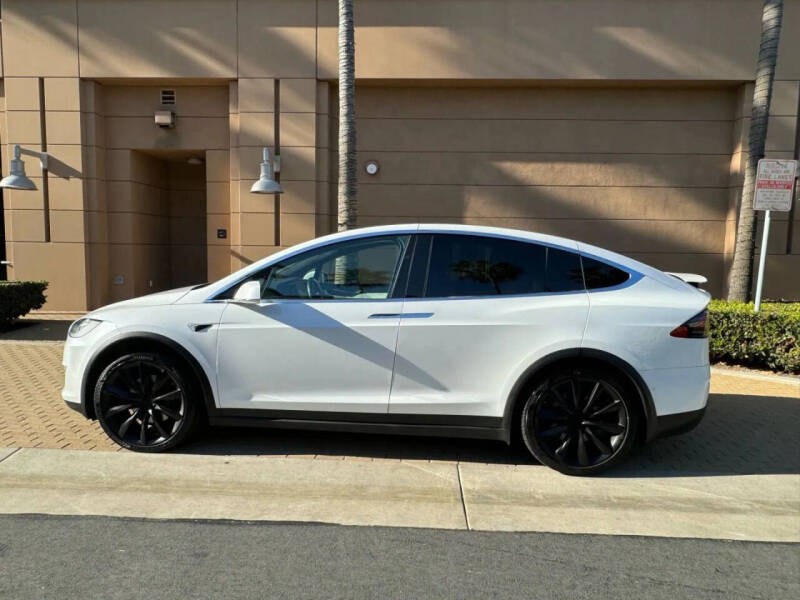 2021 Tesla Model X Long Range Plus