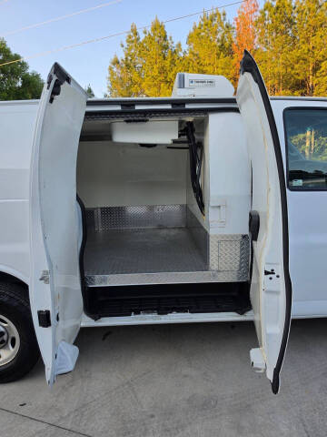 2021 GMC Savana 2500