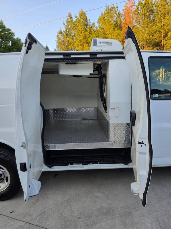 2021 GMC Savana 2500