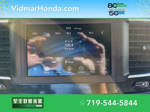 2020 Chrysler Pacifica Touring L