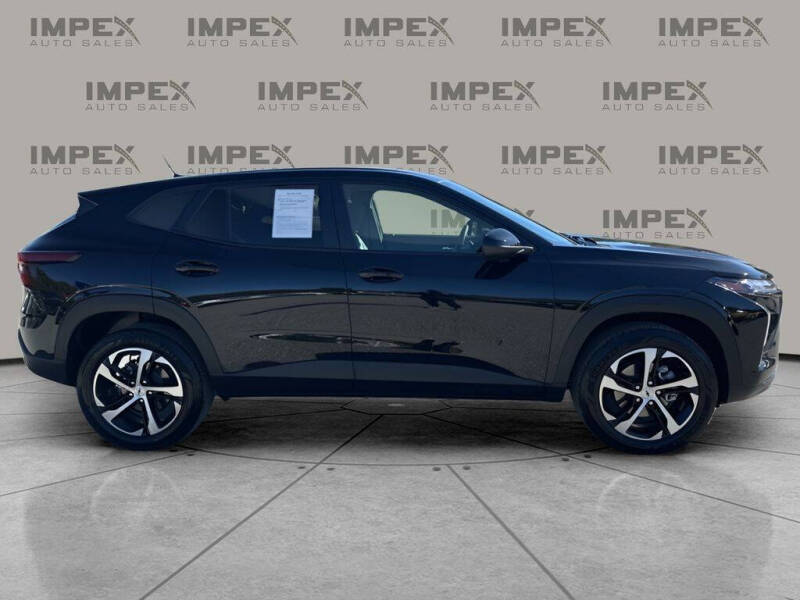 2024 Chevrolet Trax RS